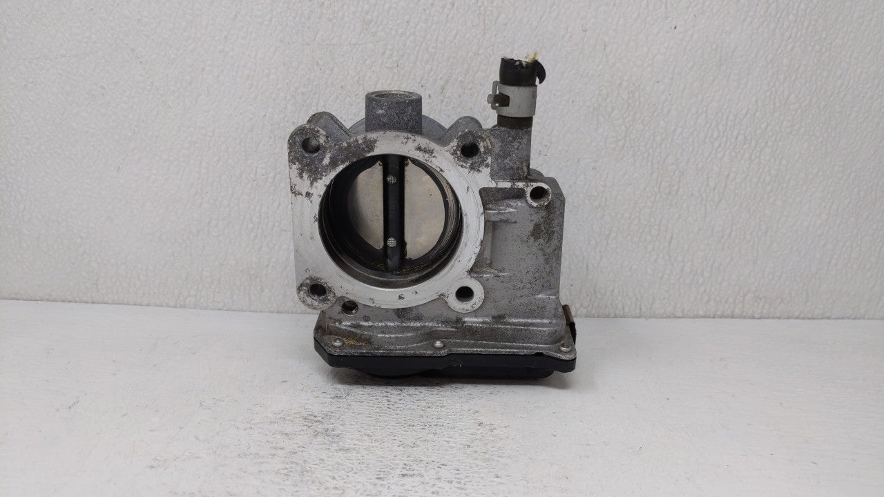 2013-2019 Nissan Sentra Throttle Body P/N:3RA60-01 C 3RA60-01 E Fits 2013 2014 2015 2016 2017 2018 2019 OEM Used Auto Parts - Oemusedautoparts1.com