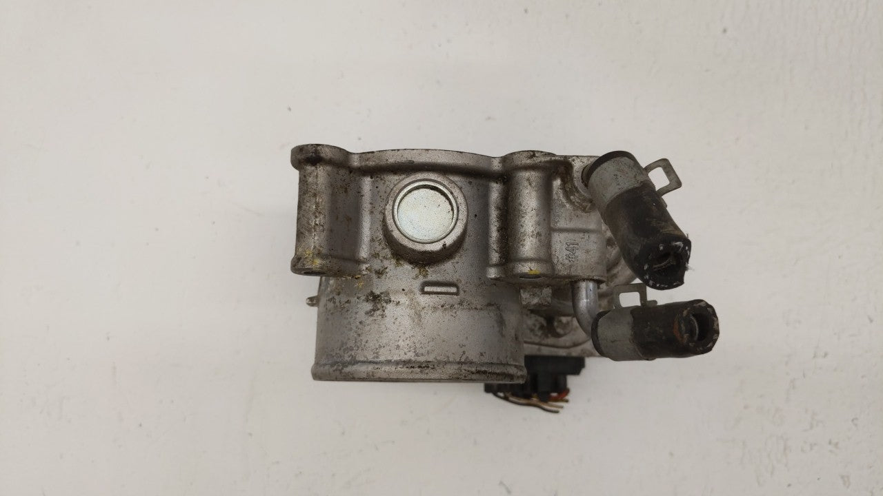 2011-2018 Hyundai Elantra Throttle Body P/N:35100-2E000 Fits 2011 2012 2013 2014 2015 2016 2017 2018 2019 OEM Used Auto Parts - Oemusedautoparts1.com