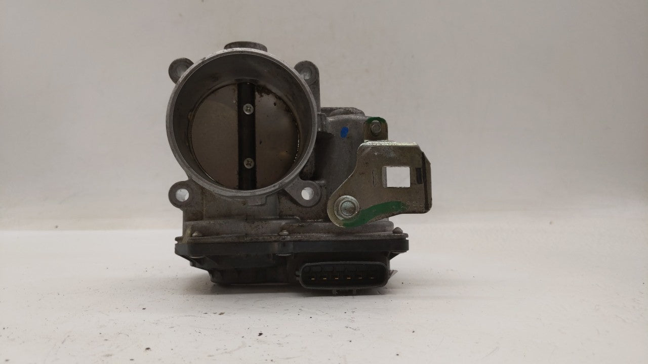 2014 Mazda 3 Throttle Body P/N:PY01 13 640 A Fits OEM Used Auto Parts - Oemusedautoparts1.com