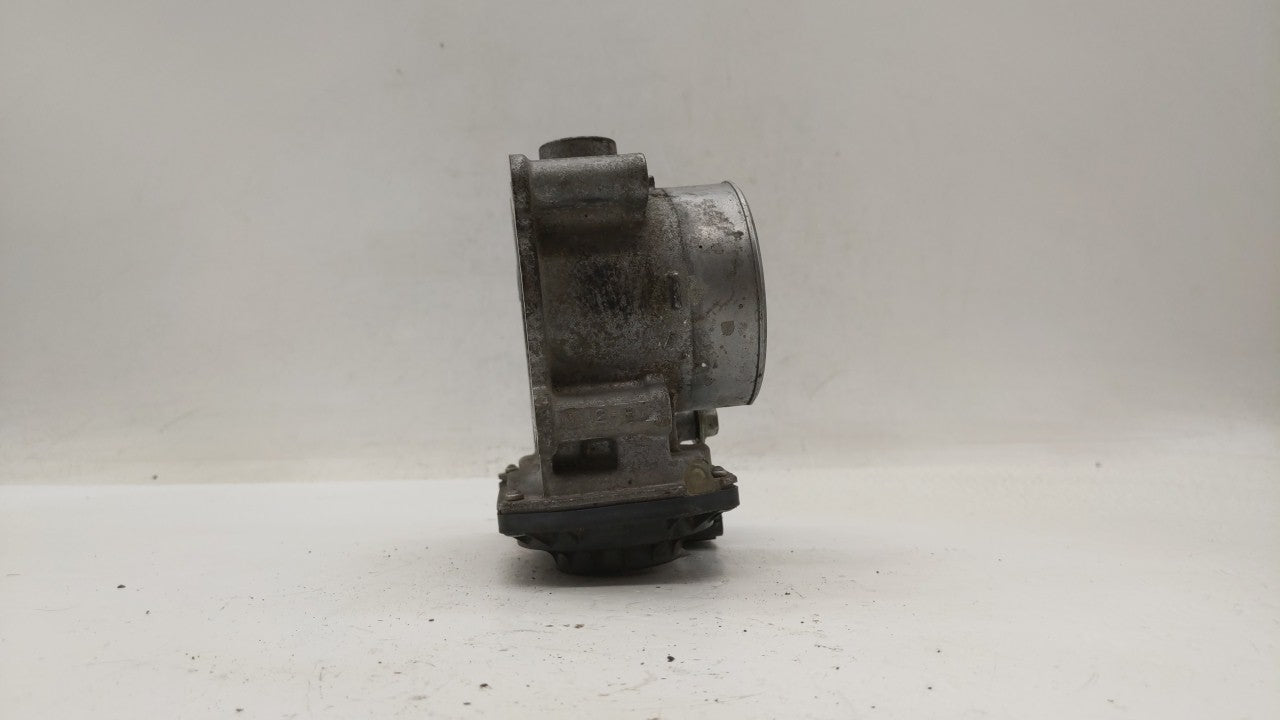 2014 Mazda 3 Throttle Body P/N:PY01 13 640 A Fits OEM Used Auto Parts - Oemusedautoparts1.com