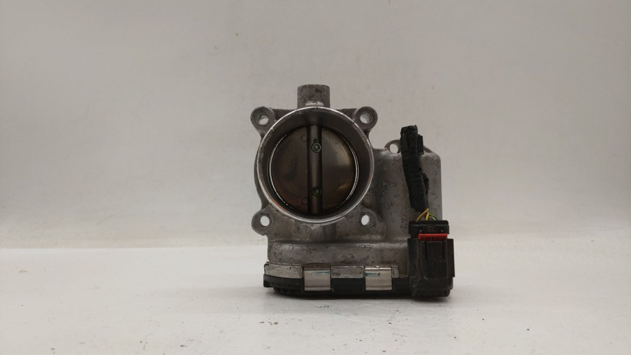 2014-2018 Ford Focus Throttle Body P/N:DS7E-9F991-BB Fits 2014 2015 2016 2017 2018 2019 OEM Used Auto Parts - Oemusedautoparts1.com