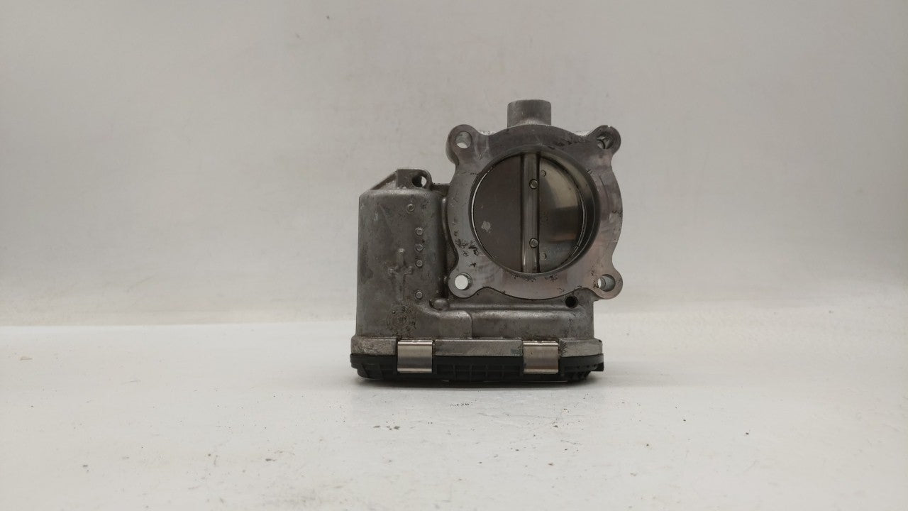 2014-2018 Ford Focus Throttle Body P/N:DS7E-9F991-BB Fits 2014 2015 2016 2017 2018 2019 OEM Used Auto Parts - Oemusedautoparts1.com