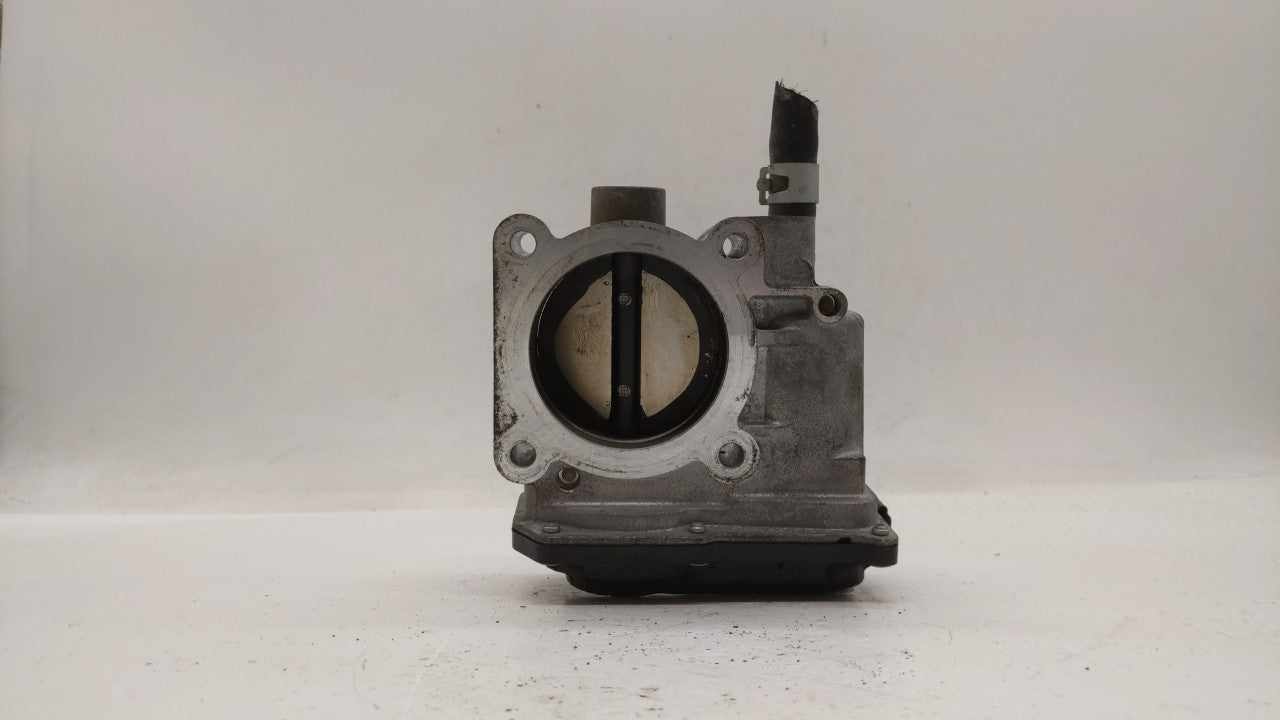 2013-2019 Nissan Sentra Throttle Body P/N:3RA60-01 C 3RA60-01 E Fits 2013 2014 2015 2016 2017 2018 2019 OEM Used Auto Parts - Oemusedautoparts1.com