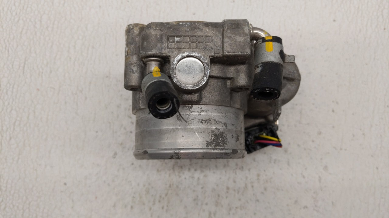 2016-2019 Kia Sorento Throttle Body P/N:0 280 750 618 35100-2G600 Fits 2015 2016 2017 2018 2019 OEM Used Auto Parts - Oemusedautoparts1.com