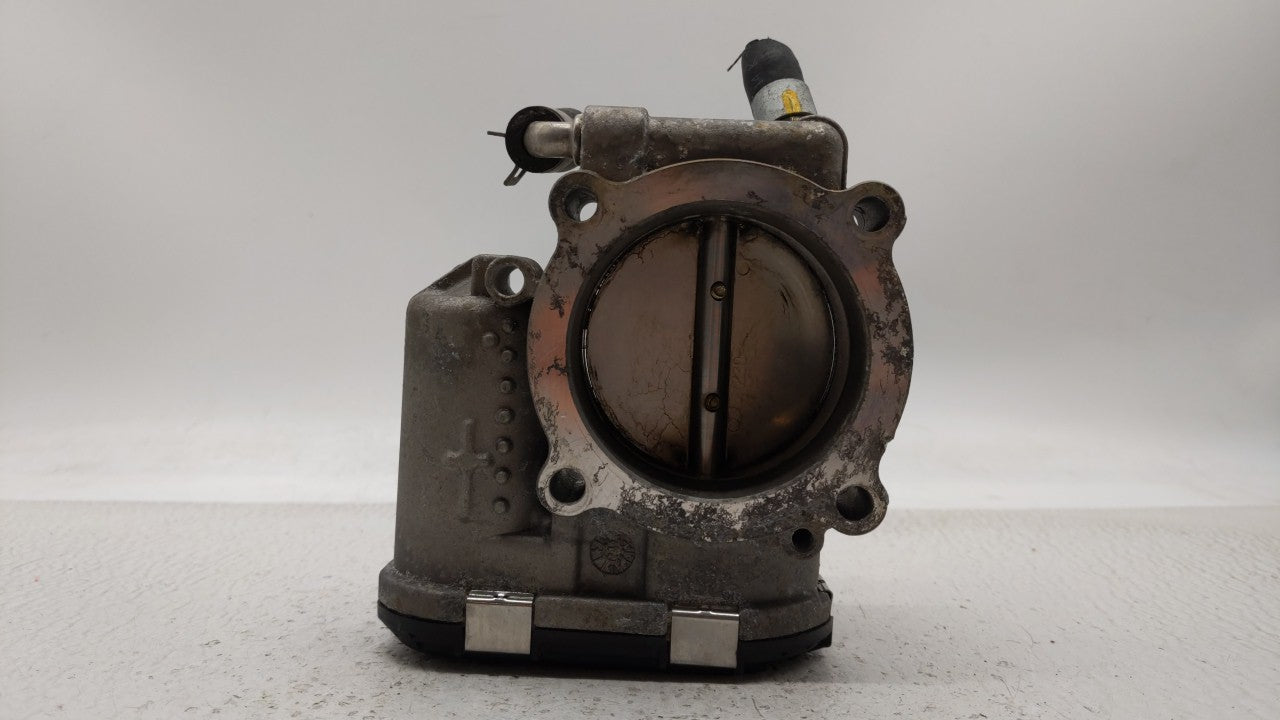 2016-2019 Kia Sorento Throttle Body P/N:0 280 750 618 35100-2G600 Fits 2015 2016 2017 2018 2019 OEM Used Auto Parts - Oemusedautoparts1.com