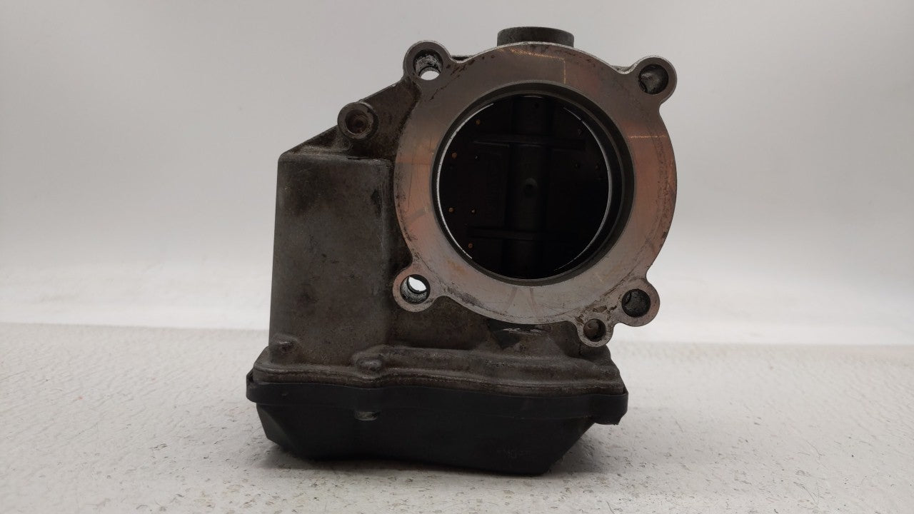 2009-2017 Volkswagen Cc Throttle Body P/N:E8-2103-0-09305-00485 06F 133 062 E Fits OEM Used Auto Parts - Oemusedautoparts1.com