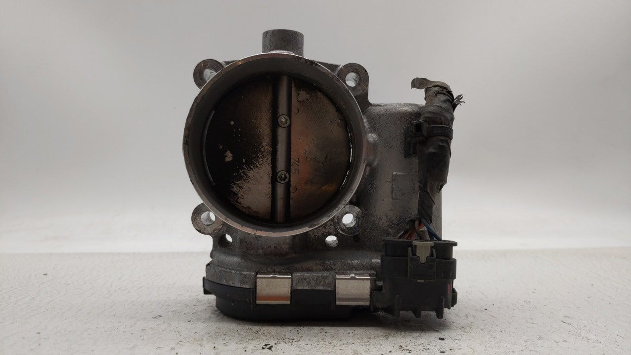 2011-2018 Dodge Durango Throttle Body P/N:05184349AB 05184349AE Fits 2011 2012 2013 2014 2015 2016 2017 2018 2019 OEM Used Auto Parts - Oemusedautoparts1.com