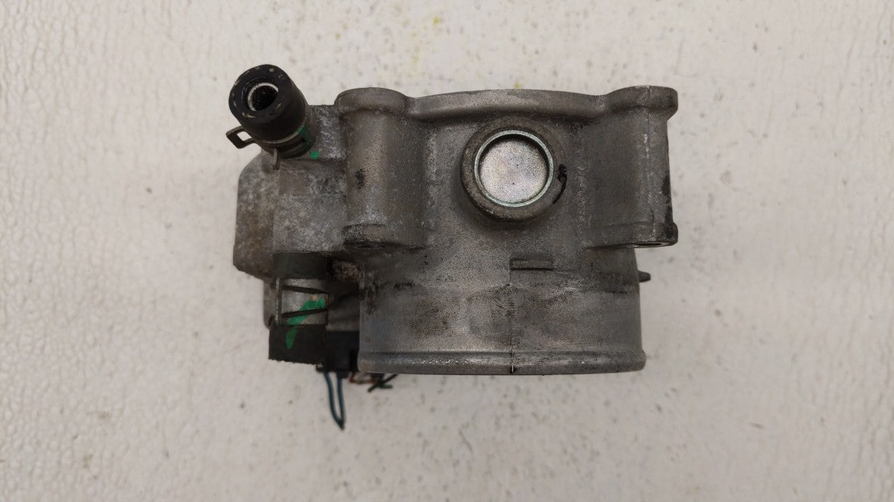 2013-2015 Nissan Armada Throttle Body P/N:16119 7S000 A 16119 7S000 C Fits 2012 2013 2014 2015 2016 OEM Used Auto Parts - Oemusedautoparts1.com