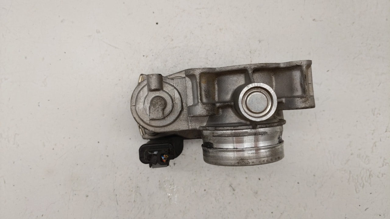 2018-2019 Chevrolet Equinox Throttle Body P/N:12659491BA 12671379AA Fits 2016 2017 2018 2019 OEM Used Auto Parts - Oemusedautoparts1.com