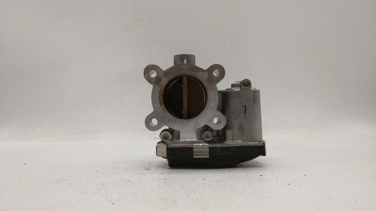 2018-2019 Chevrolet Equinox Throttle Body P/N:12659491BA 12671379AA Fits 2016 2017 2018 2019 OEM Used Auto Parts - Oemusedautoparts1.com