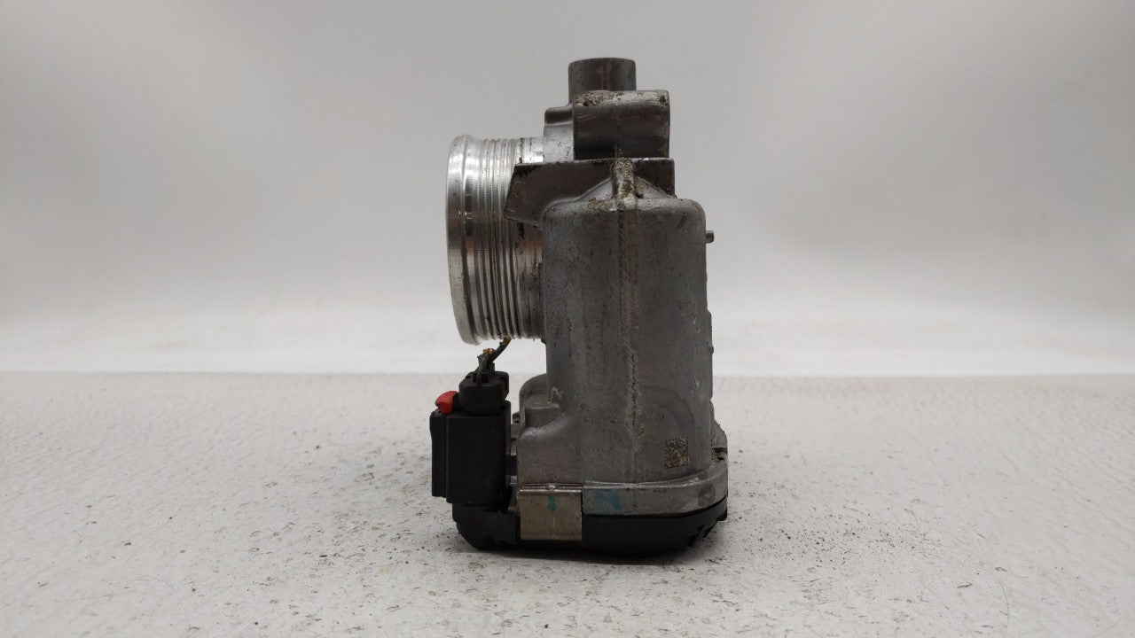 2014-2018 Ford Focus Throttle Body P/N:DS7E-9F991-BB Fits 2014 2015 2016 2017 2018 2019 OEM Used Auto Parts - Oemusedautoparts1.com