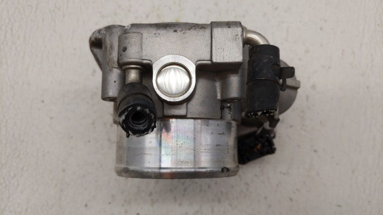 2011-2015 Kia Optima Throttle Body P/N:35100-2G700 Fits 2011 2012 2013 2014 2015 2016 OEM Used Auto Parts - Oemusedautoparts1.com