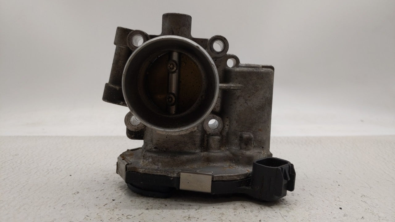 2011-2016 Chevrolet Cruze Throttle Body P/N:55565489 12644239AA Fits 2011 2012 2013 2014 2015 2016 2017 2018 2019 OEM Used Auto Parts - Oemusedautoparts1.com