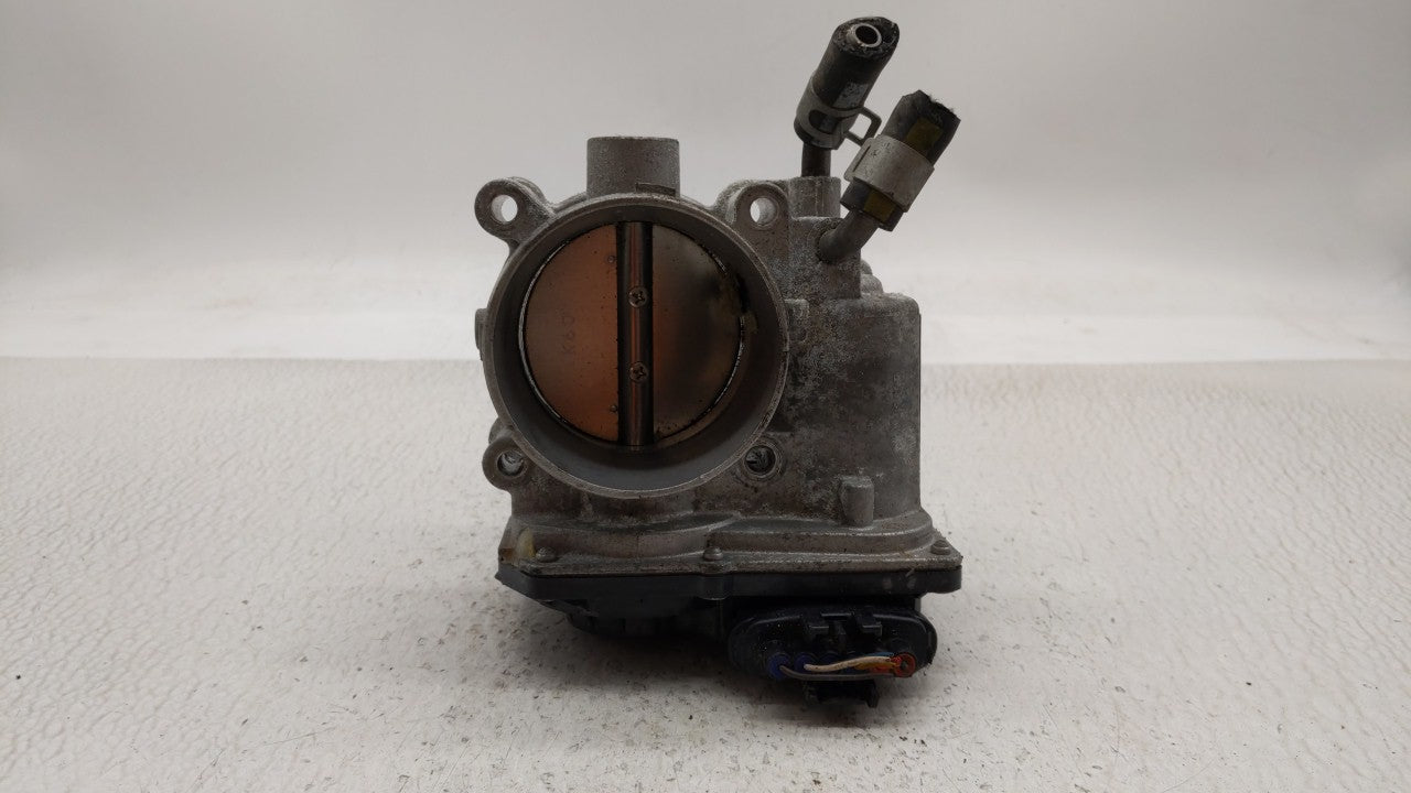 2011-2018 Hyundai Elantra Throttle Body P/N:35100-2E000 Fits 2011 2012 2013 2014 2015 2016 2017 2018 2019 OEM Used Auto Parts - Oemusedautoparts1.com