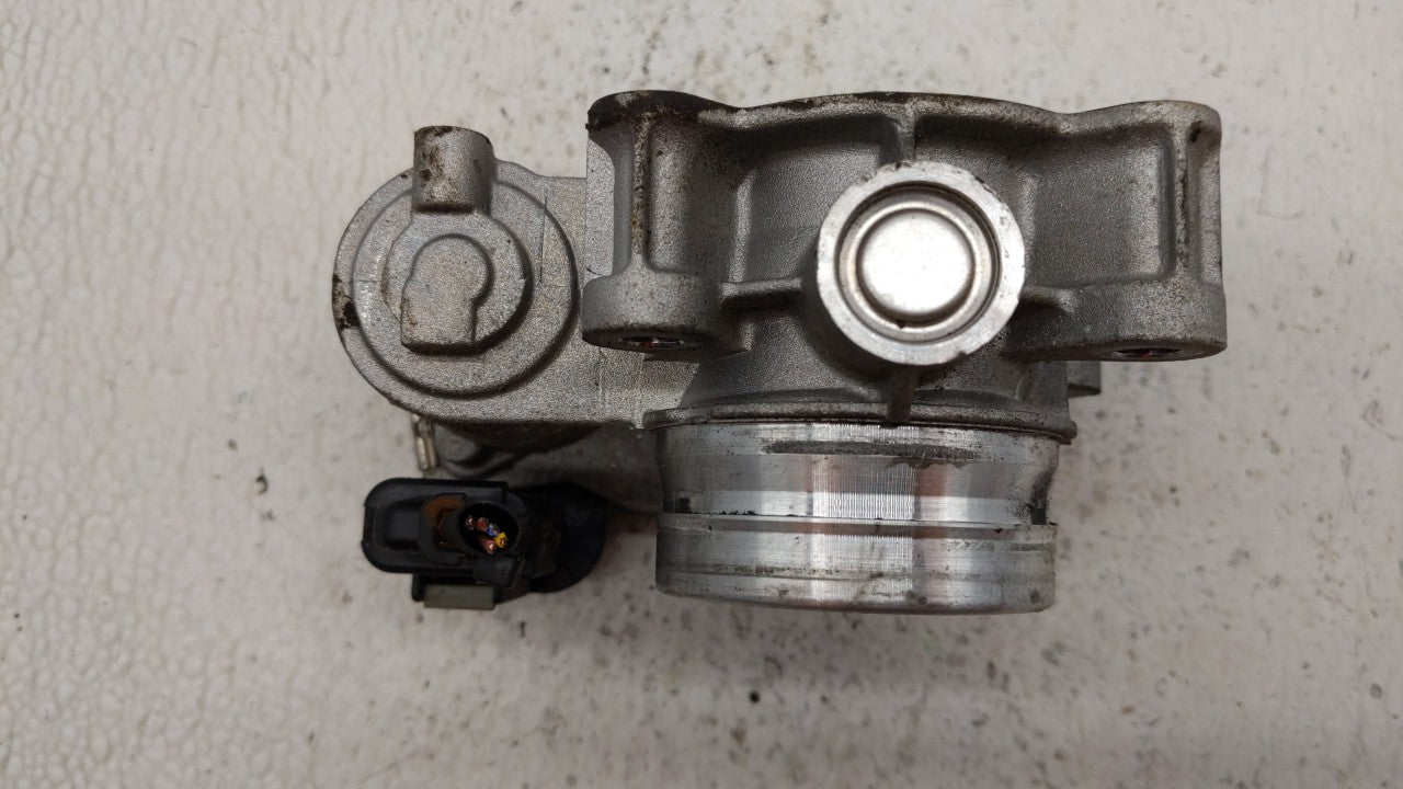 2017-2018 Chevrolet Cruze Throttle Body P/N:12671379AA Fits 2017 2018 OEM Used Auto Parts - Oemusedautoparts1.com