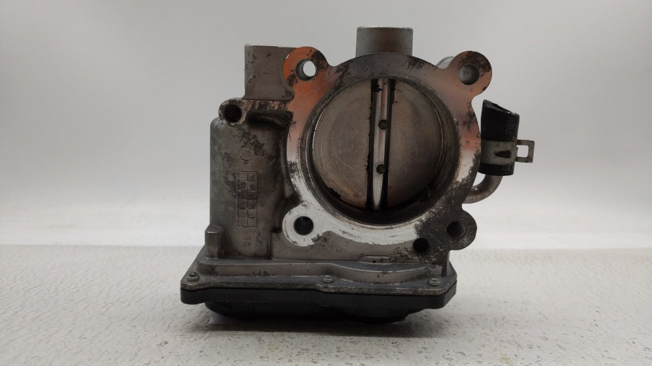 2019 Kia Forte Throttle Body P/N:35100-2E710 Fits OEM Used Auto Parts - Oemusedautoparts1.com