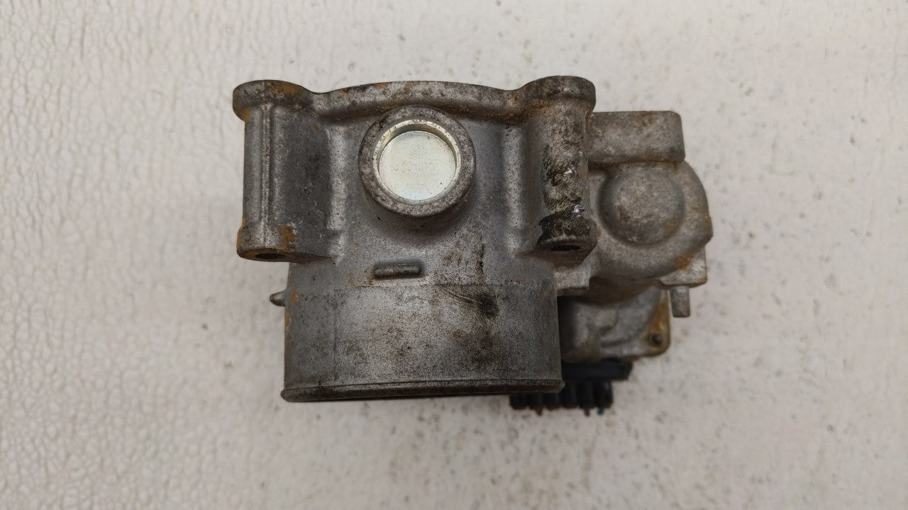 2014 Mazda 6 Throttle Body P/N:PY01 13 640 A Fits OEM Used Auto Parts - Oemusedautoparts1.com