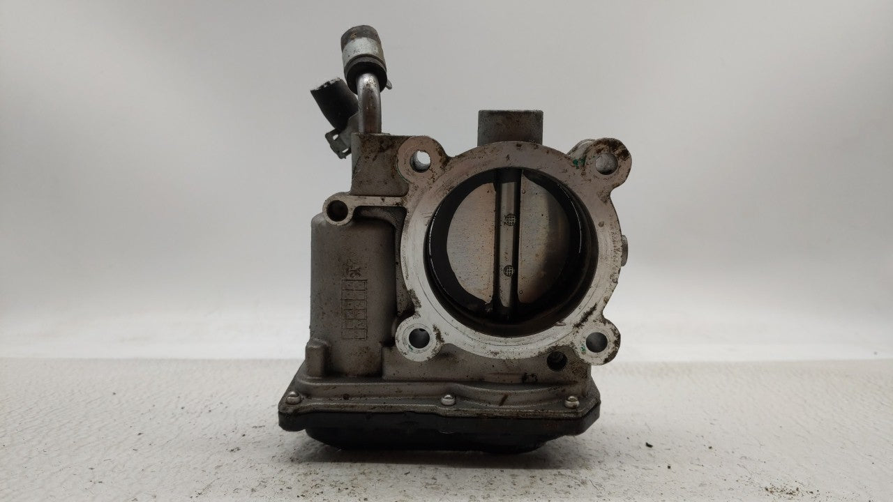 2014-2019 Kia Soul Throttle Body P/N:35100-2E000 Fits 2011 2012 2013 2014 2015 2016 2017 2018 2019 OEM Used Auto Parts - Oemusedautoparts1.com