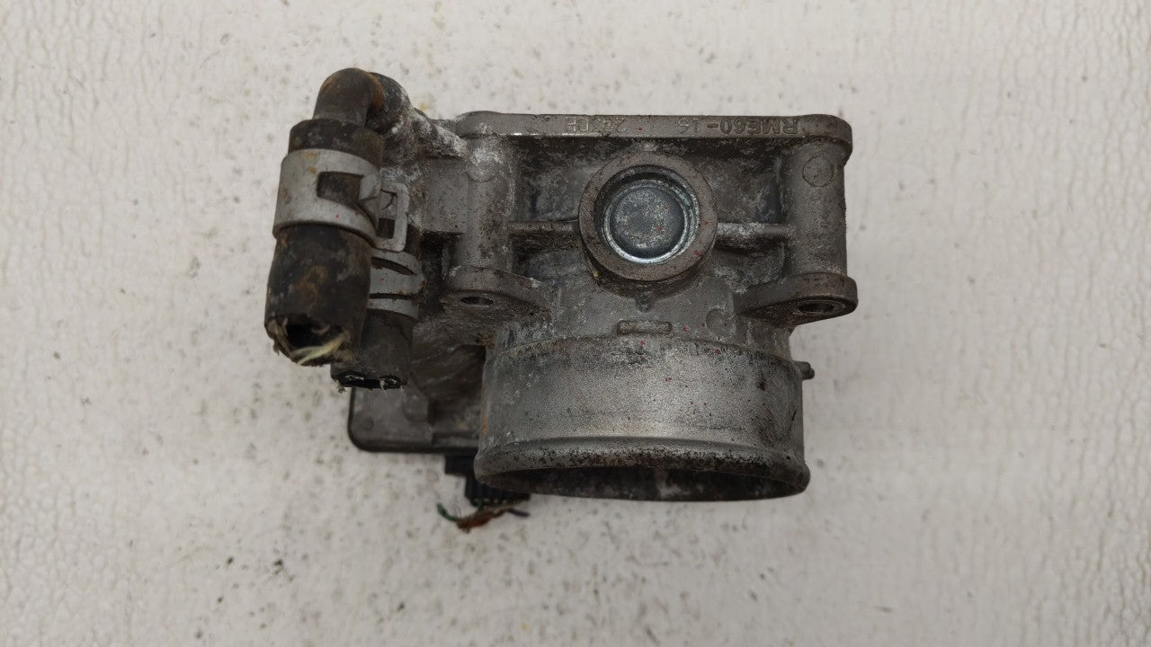 2011-2013 Infiniti M37 Throttle Body P/N:RME60-12 526-02 Fits OEM Used Auto Parts - Oemusedautoparts1.com