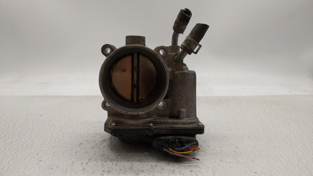 2014-2016 Kia Forte Throttle Body P/N:35100-2E400 Fits 2012 2013 2014 2015 2016 2018 2019 OEM Used Auto Parts - Oemusedautoparts1.com