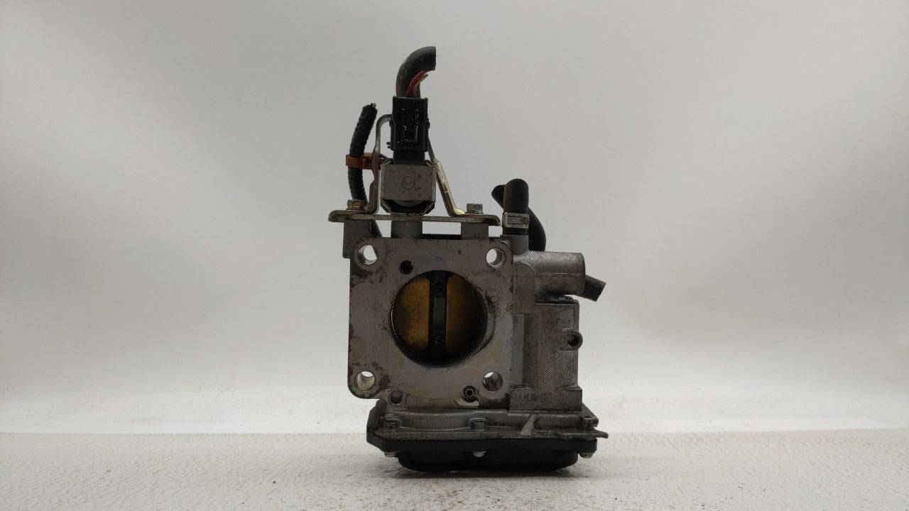 2009-2014 Honda Fit Throttle Body P/N:141011K28H GMD5A Fits 2009 2010 2011 2012 2013 2014 OEM Used Auto Parts - Oemusedautoparts1.com
