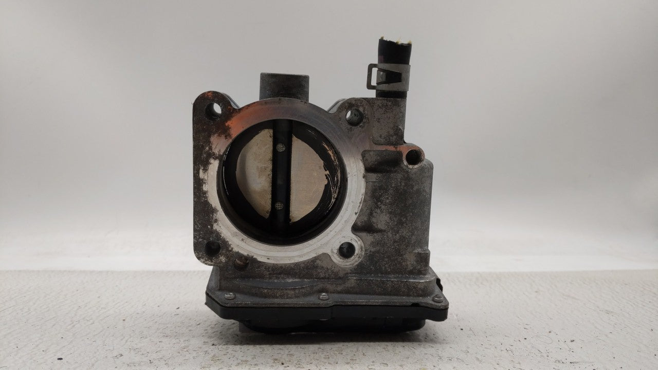 2013-2019 Nissan Sentra Throttle Body P/N:3RA60-01 C 3RA60-01 E Fits 2013 2014 2015 2016 2017 2018 2019 OEM Used Auto Parts - Oemusedautoparts1.com