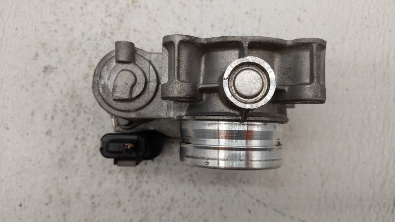 2016-2019 Chevrolet Malibu Throttle Body P/N:12659491BA 12671379AA Fits 2016 2017 2018 2019 OEM Used Auto Parts - Oemusedautoparts1.com