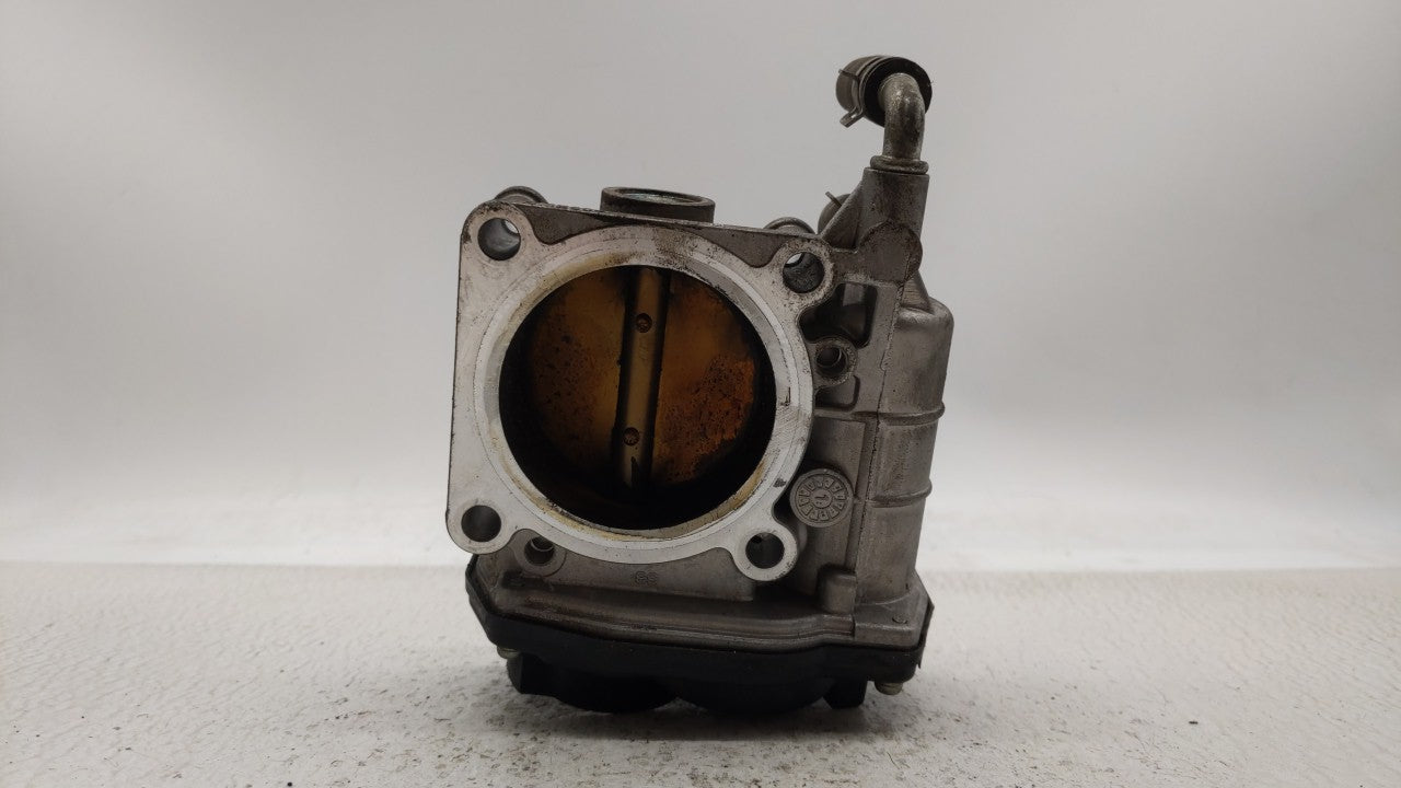 2008-2013 Infiniti G37 Throttle Body P/N:RME60-12 526-02 Fits OEM Used Auto Parts - Oemusedautoparts1.com