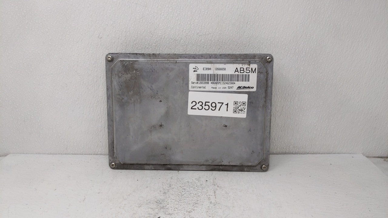 2013-2016 Chevrolet Traverse PCM Engine Computer ECU ECM PCU OEM P/N:12651807 12653998 Fits 2013 2014 2015 2016 OEM Used Auto Parts - Oemusedautoparts1.com