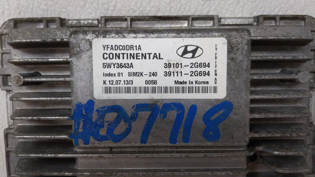 2011-2014 Hyundai Sonata PCM Engine Computer ECU ECM PCU OEM P/N:39101-2G692 39111-2G690 Fits 2011 2012 2013 2014 OEM Used Auto Parts - Oemusedautoparts1.com