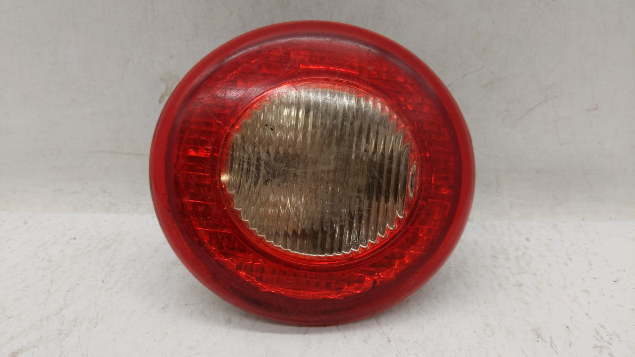 2006-2011 Chevrolet Hhr Tail Light Assembly Driver Left OEM P/N:20778528 15875485 Fits 2006 2007 2008 2009 2010 2011 OEM Used Auto Parts - Oemusedautoparts1.com