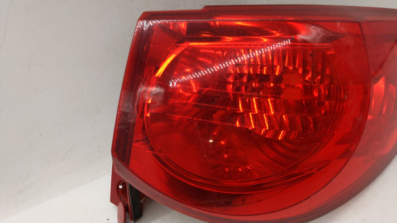 2009-2012 Chevrolet Traverse Tail Light Assembly Passenger Right OEM Fits 2009 2010 2011 2012 OEM Used Auto Parts - Oemusedautoparts1.com