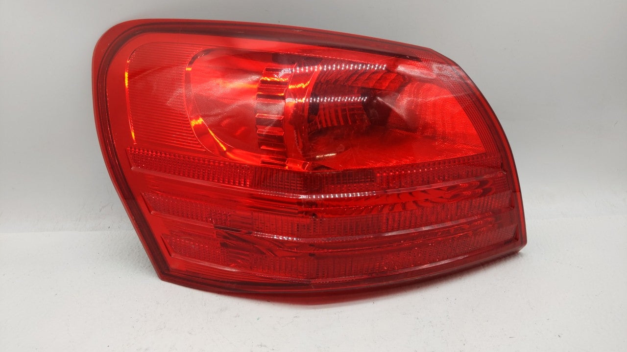 2010 Volkswagen Passat Tail Light Assembly Driver Left OEM P/N:3C5.945.096J Fits 2008 2009 OEM Used Auto Parts - Oemusedautoparts1.com