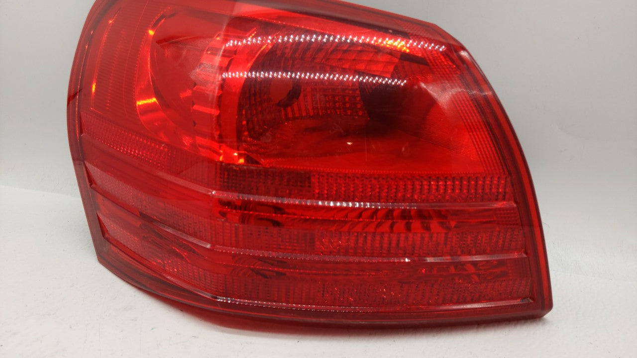 2010 Volkswagen Passat Tail Light Assembly Driver Left OEM P/N:3C5.945.096J Fits 2008 2009 OEM Used Auto Parts - Oemusedautoparts1.com