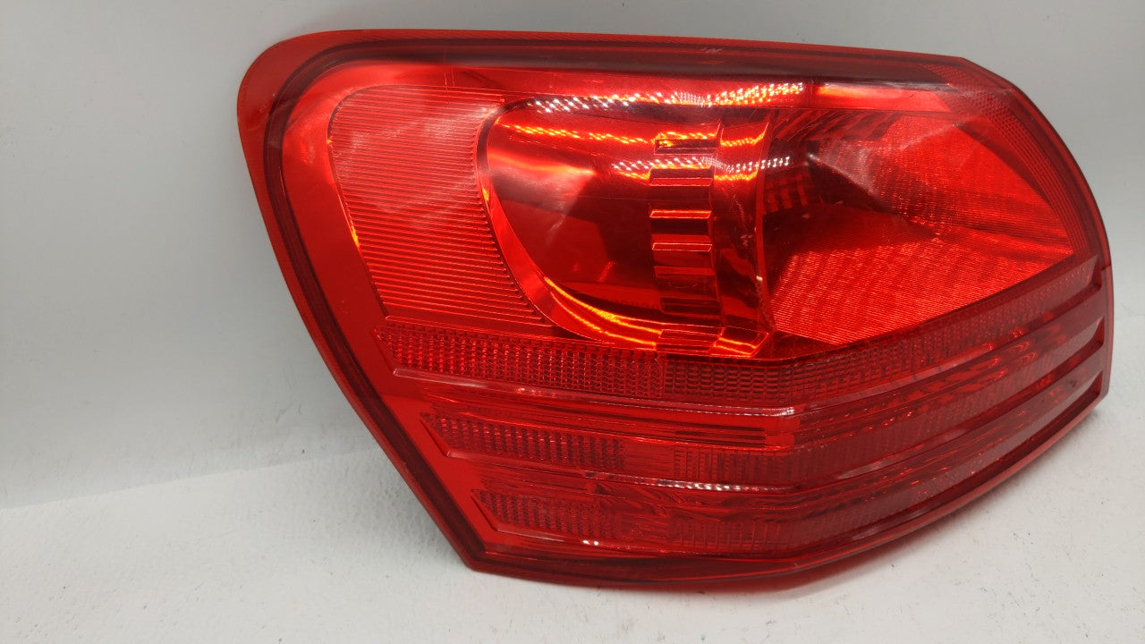 2010 Volkswagen Passat Tail Light Assembly Driver Left OEM P/N:3C5.945.096J Fits 2008 2009 OEM Used Auto Parts - Oemusedautoparts1.com