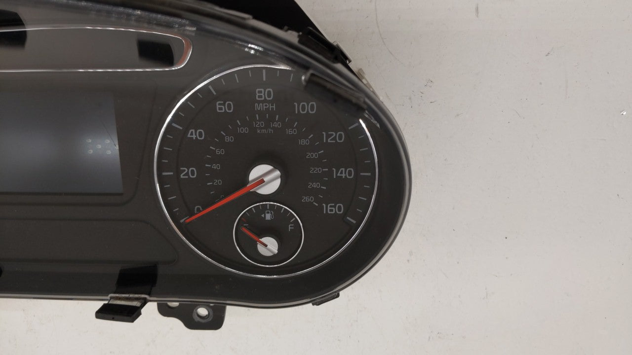 2016-2018 Kia Sorento Speedometer Instrument Cluster Gauges 238125 - Oemusedautoparts1.com