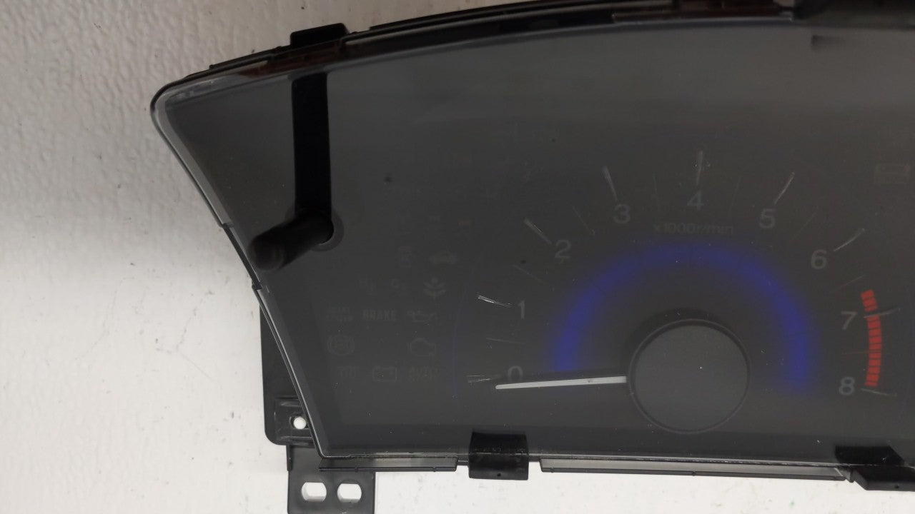 2014-2015 Honda Civic Instrument Cluster Speedometer Gauges P/N:78200-TR3-A011-M1 78200-TR3-A212-M1 Fits 2014 2015 OEM Used Auto Parts - Oemusedautoparts1.com