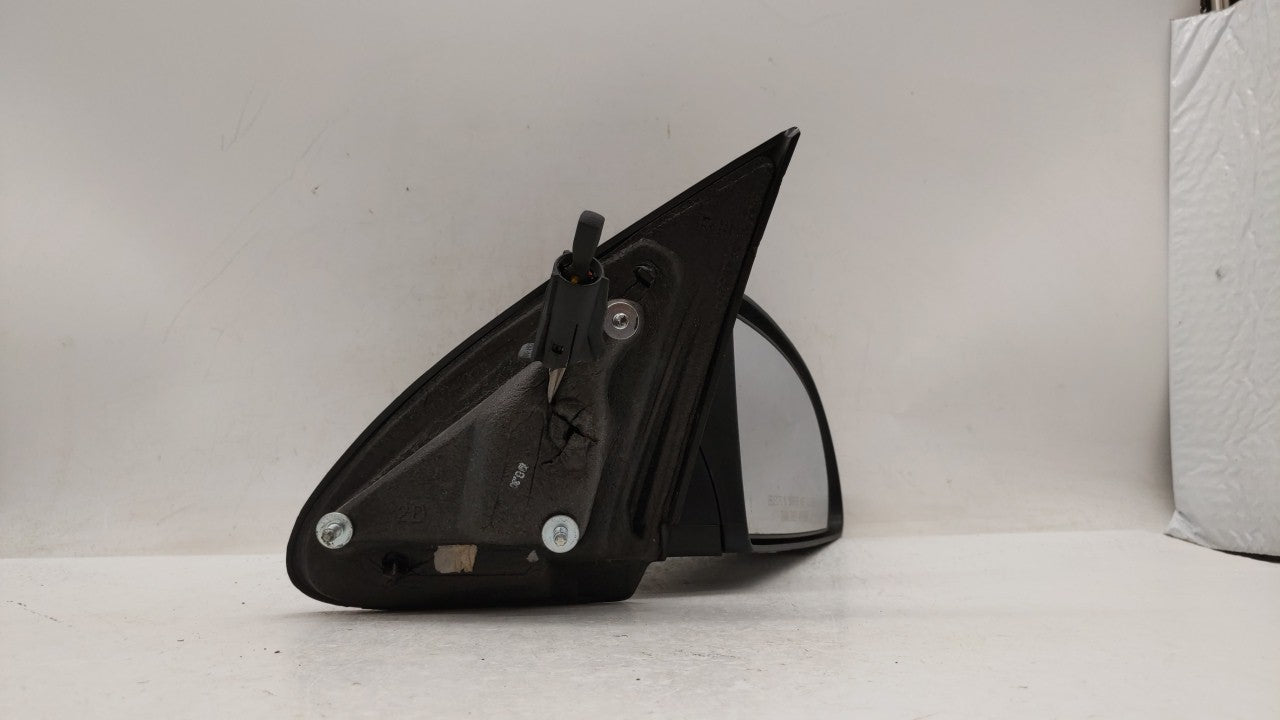 2005-2010 Chevrolet Cobalt Passenger Right Side View Manual Door Mirror - Oemusedautoparts1.com