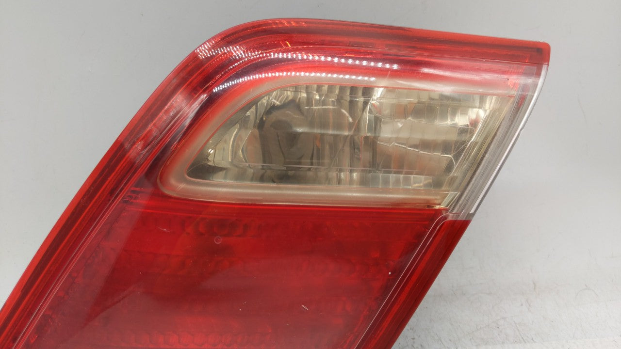 2007-2009 Toyota Camry Tail Light Assembly Passenger Right OEM Fits 2007 2008 2009 OEM Used Auto Parts - Oemusedautoparts1.com