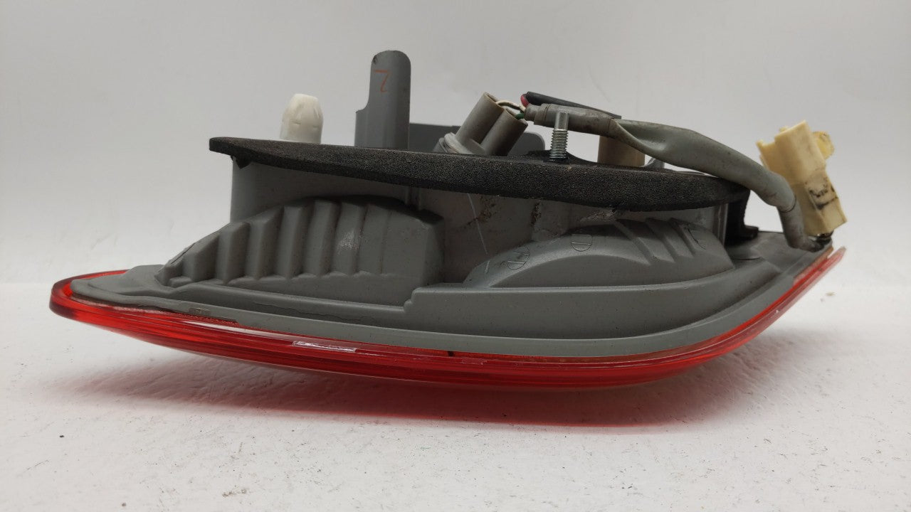 2007-2009 Toyota Camry Tail Light Assembly Passenger Right OEM Fits 2007 2008 2009 OEM Used Auto Parts - Oemusedautoparts1.com