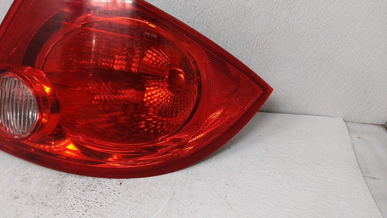 2010 Chevrolet Cobalt Tail Light Assembly Passenger Right OEM P/N:20868642 25823650 Fits 2005 2006 2007 2008 2009 OEM Used Auto Parts - Oemusedautoparts1.com