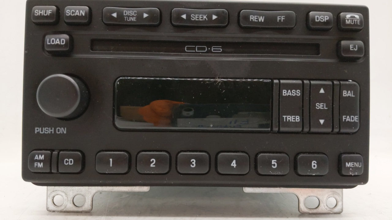 2003-2004 Ford Explorer Am Fm Cd Player Radio Receiver 239795 - Oemusedautoparts1.com