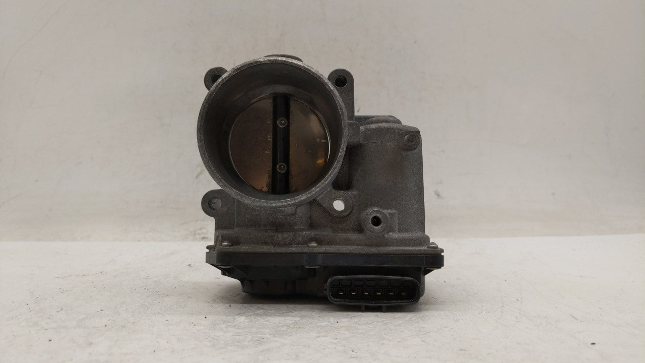 2012-2014 Mazda 3 Throttle Body P/N:PE01 13 640 A PE01 13 640 B Fits 2012 2013 2014 OEM Used Auto Parts - Oemusedautoparts1.com