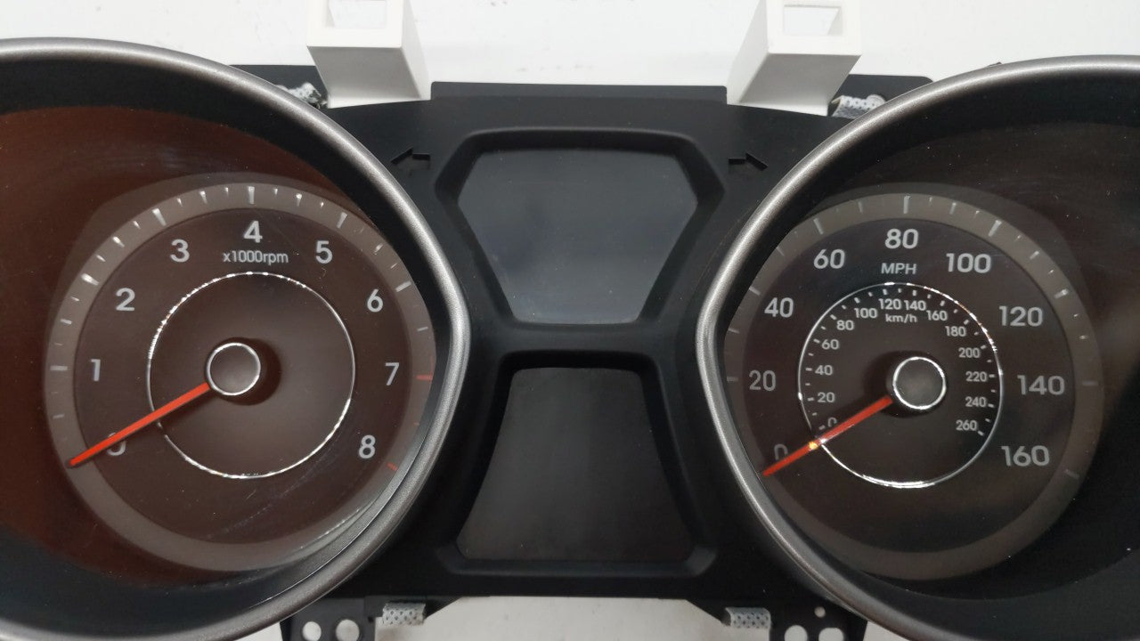 2014-2016 Hyundai Elantra Instrument Cluster Speedometer Gauges P/N:94004-3Y010 Fits 2014 2015 2016 OEM Used Auto Parts - Oemusedautoparts1.com