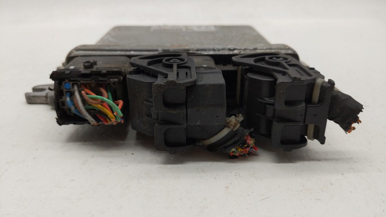 2010 Nissan Altima PCM Engine Computer ECU ECM PCU OEM P/N:MEC114-011 MEC112-011 A1 Fits OEM Used Auto Parts - Oemusedautoparts1.com