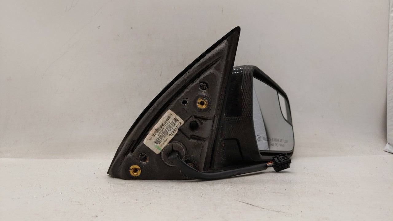 2011-2014 Gmc Terrain Side Mirror Replacement Passenger Right View Door Mirror P/N:22818205 22818313 Fits 2011 2012 2013 2014 OEM Used Auto Parts - Oemusedautoparts1.com