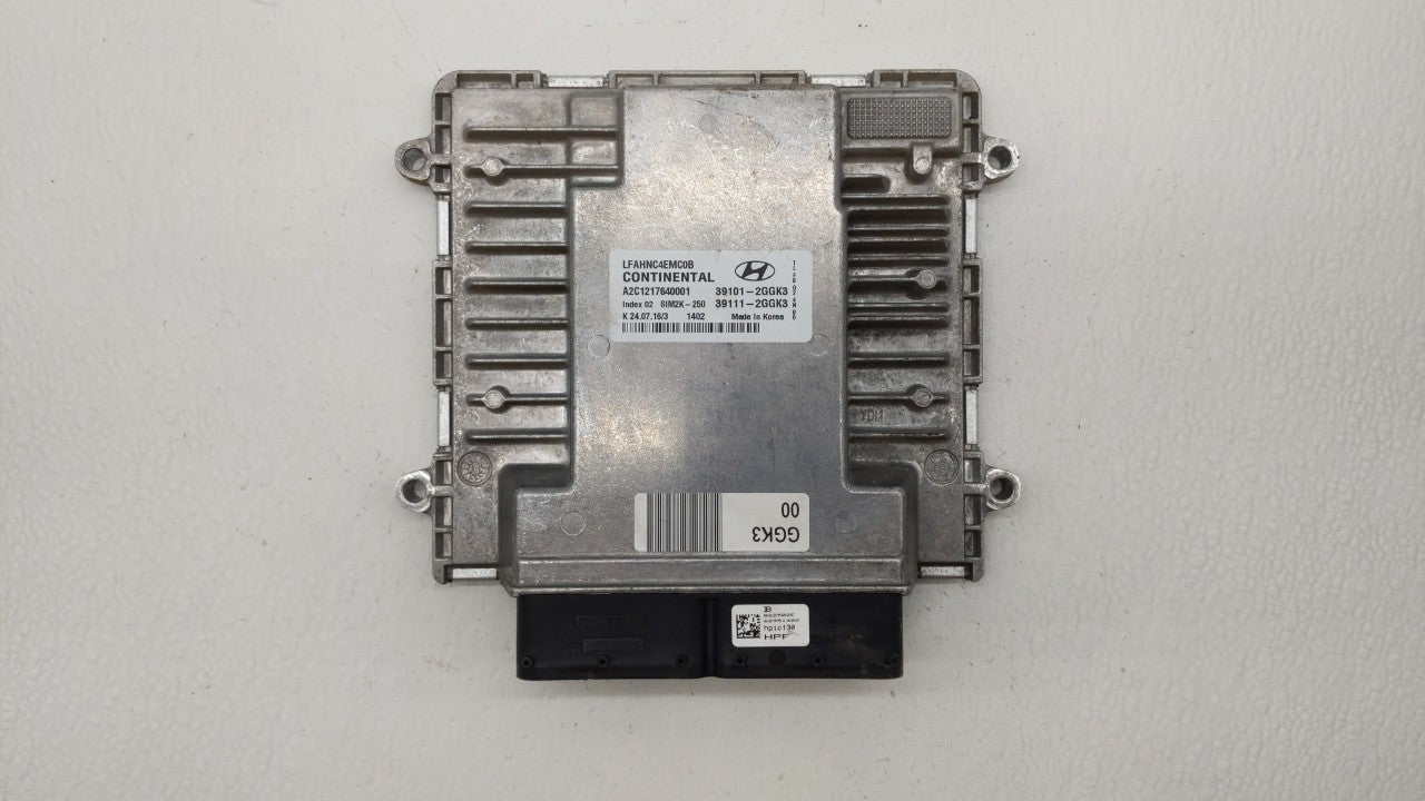 2015-2017 Hyundai Sonata PCM Engine Computer ECU ECM PCU OEM P/N:39101-2GGK5 39101-2GGK6 Fits 2015 2016 2017 OEM Used Auto Parts - Oemusedautoparts1.com