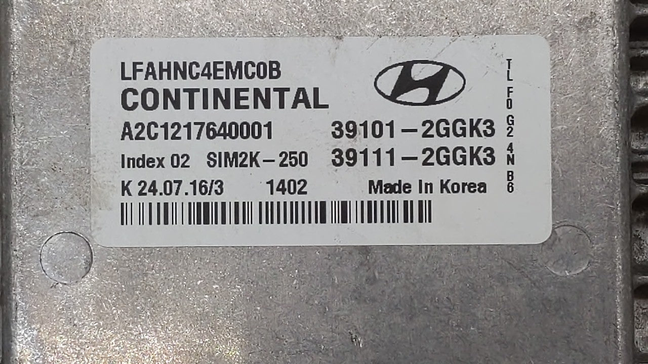 2015-2017 Hyundai Sonata PCM Engine Computer ECU ECM PCU OEM P/N:39101-2GGK5 39101-2GGK6 Fits 2015 2016 2017 OEM Used Auto Parts - Oemusedautoparts1.com