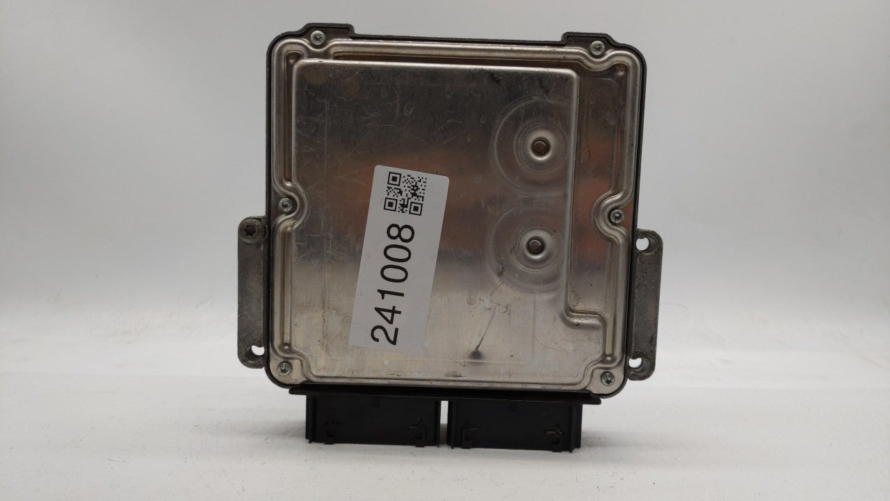 2013-2015 Ford Escape PCM Engine Computer ECU ECM PCU OEM P/N:DJ5A-12A650-ABB FJ5A-12A650-DC Fits 2013 2014 2015 OEM Used Auto Parts - Oemusedautoparts1.com