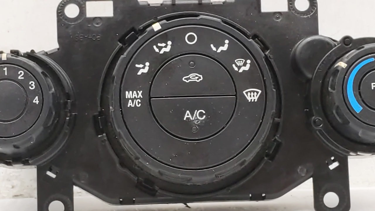 2011-2013 Ford Fiesta Ac Heater Climate Control Temperature Oem 241755 - Oemusedautoparts1.com